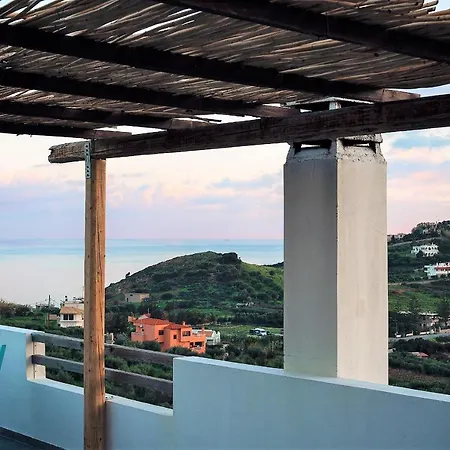 Saveriako, Paradise For Relaxed Free Spirits * Агия-Пелагия (о.Крит)