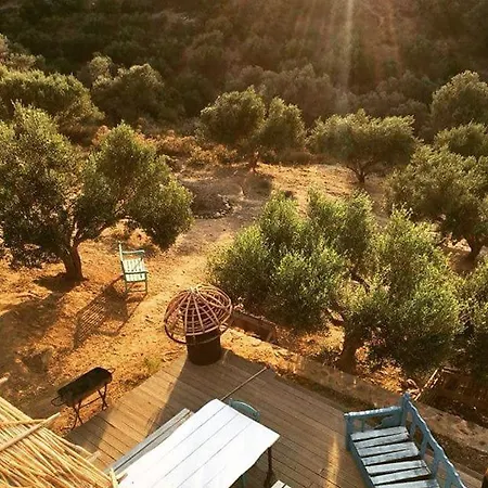 Saveriako, Paradise For Relaxed Free Spirits * Agia Pelagia